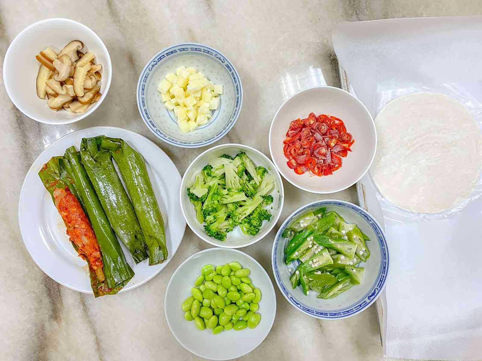 Spicy Seafood Veggie Pizza Ingredients